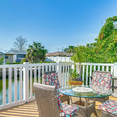 Less Than 1 Mi To Beach Hudson Apt With Fishing Dock Access